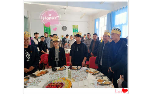 秋風(fēng)過(guò)耳，帶來(lái)11月生日祝福的寄語(yǔ)