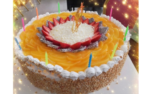 大地回春，伊百盛舉辦員工集體生日會(huì)